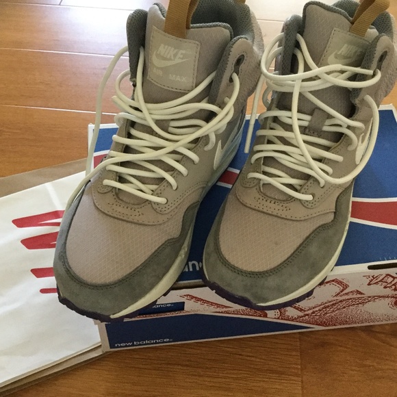 Nike Shoes - Nike sneakers Nike Shoes - Nike sneakers